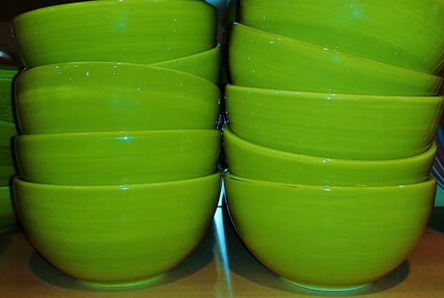 Bowls & Kitchenware